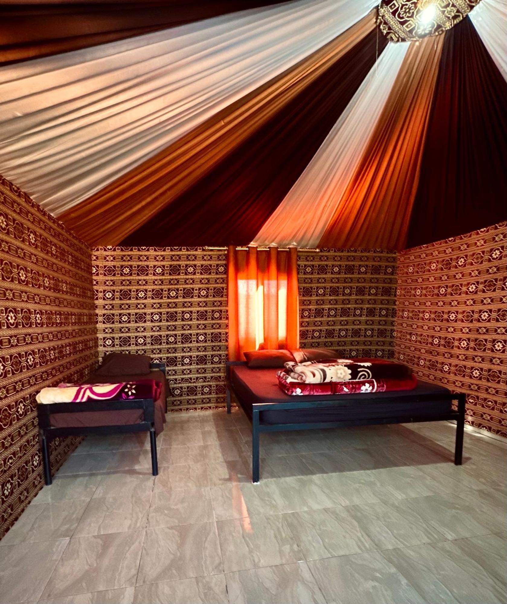 Salameh'S Bedouin Camp Hotel Wadi Rum Exterior photo